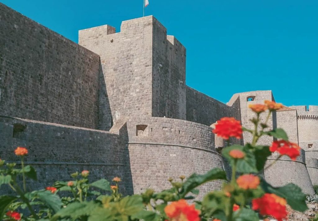 Above Vital Saint Tower on the north side of the walls.