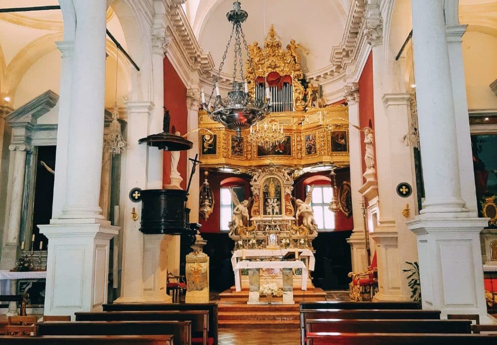 Gilded silver statue of St. Blaise on the main altar.