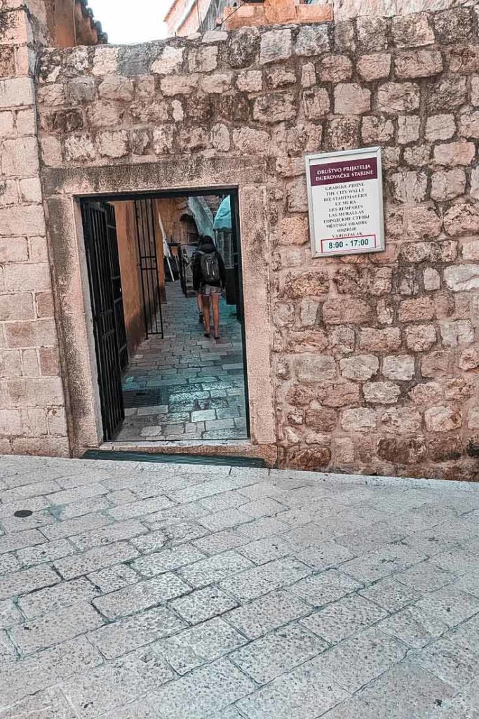 Stone archway by the tiny St. Luke church marking the Ploče Gate City Walls entrance.